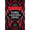 Diabeł, laleczka, szpieg