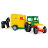 Traktor z przyczepą na konia