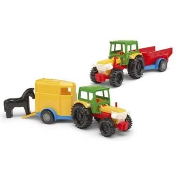Traktor z przyczepą, różne rodzaje
