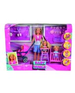 Steffi w pokoju dziecięcym