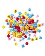 Koraliki drewniane litery 100szt