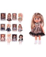 Laleczka w kreacji mix